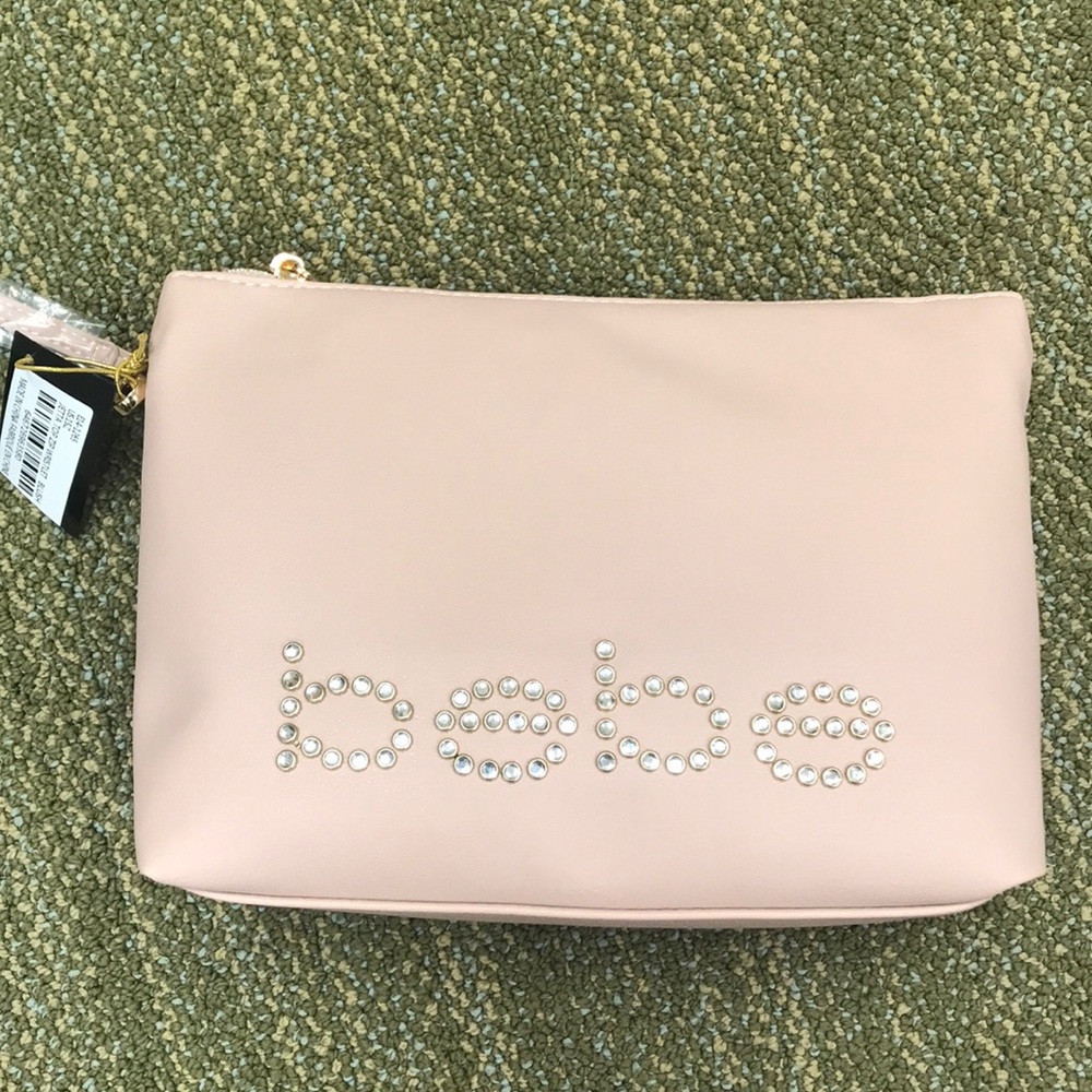 NWT bebe Jetta Top Zip Wristlet